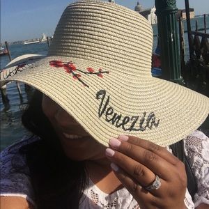 Meet your Posher, Tania